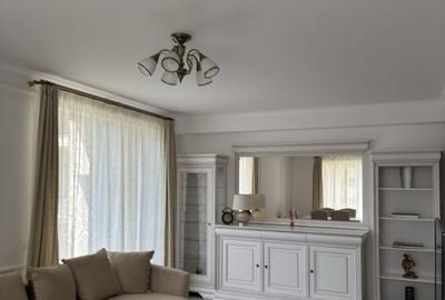 Apartament 3 camere Zona Tractorul,langa Mall Coresi - 2