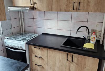 Garsoniera mobilata Tractorul - 3