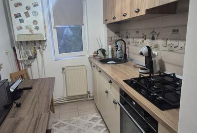 Apartament cu 3 camere semidecomandat în Orizont - 10