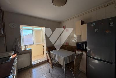 Apartament cu 3 camere decomandat, de inchiriat - zona Vasile Aaron - 6