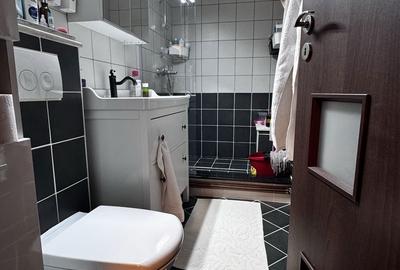 Apartament cu 3 camere decomandat în 13 Septembrie - 5