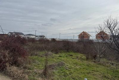 Teren Construcții intravilan de 900 mp, în Central - 7