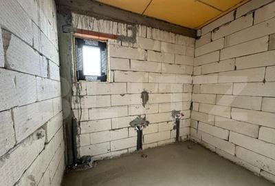 Casa semi-finisata P + E, 119 mp utili, teren 339 mp, Piel - 17