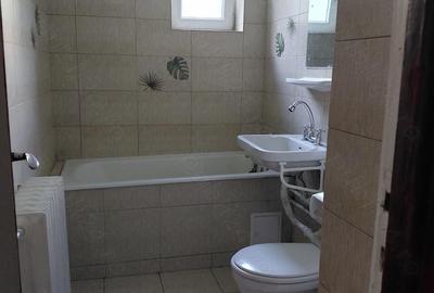 Apartament cu 2 camere decomandat în Calea București - 8