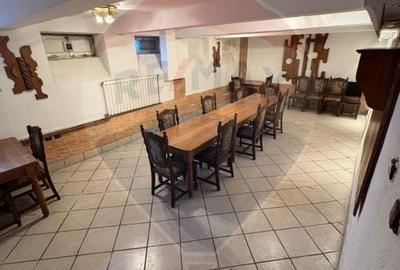 Spațiu comercial, de 320 mp, în Central - 5