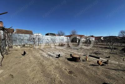 Casă cu 6 camere cu Teren 1000 Mp în Central