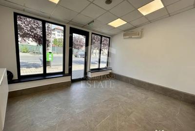 Spațiu comercial, de 90 mp, în Central - 12