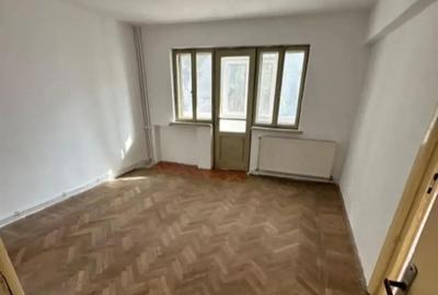 Apartament cu 3 camere nedecomandat în Energiei - 20