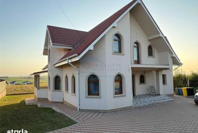 Casă cu 7 camere cu Teren 800 Mp în Moara - 5