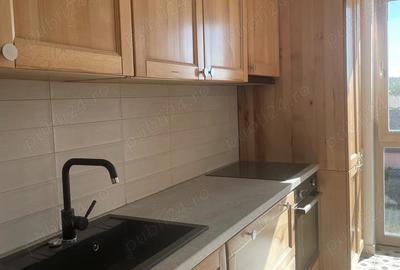 Mihai Eminescu, linga Piata Mare, apartament 1 camera, et.3, lift,garaj sub bloc,300 euro luna - 1