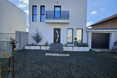 Inchiriez Casa Vila de lux cu Piscina in Fantanele Arad - 2