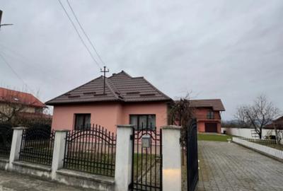 Casă cu 3 camere în Lăpuș - 5