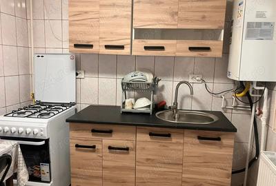 Garsonieră decomandată în 1 Mai - 2