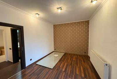 Birou - central - vila - 3