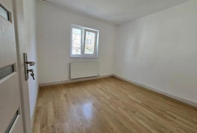 Etaj 2 - Alexandru - minerva - 2 camere renovat - liber - 2