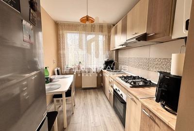 Apartament cu 3 camere semidecomandat, mobilat în Săsar - 4