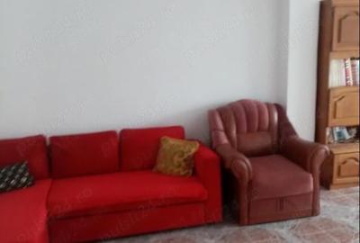 Casă cu 6 camere cu Teren 2200 Mp în Jilavele - 3