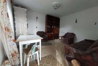 Casa batraneasca + beci, BEREVOIESTI -UNGURENI, teren 6.200mp - 2