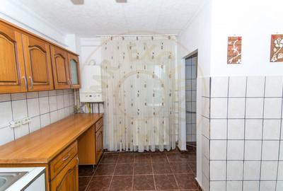 Apartament cu 3 camere decomandat în Central - 4