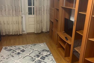 Apartament cu 2 camere decomandat în Fetești-Gară - 1