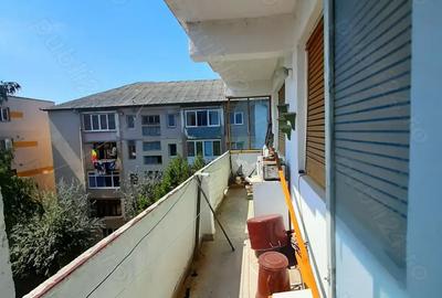 Vand apartament 3camere decomandat in Cugir - 5