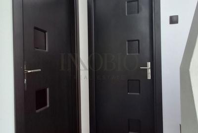 Casă individuală cu 5 camere cu Canalizare în Moșilor - 11