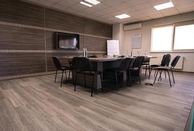 Spațiu comercial, de 5,100 mp, în Central - 13