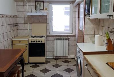 Apartament cu 2 camere decomandat în E3 - 2