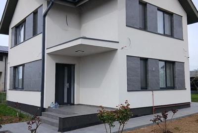 Casă cu 4 camere cu Teren 700 Mp în Giarmata - 3