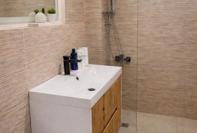 Apartament cu 4 camere în Central - 3