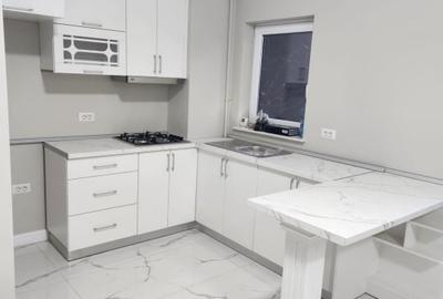 Apartament de inchiriat , bloc nou, 2 camere, Radauti - 1