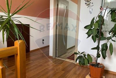 Apartament in Vila, 3 Camere, Codlea - Zona Linistita, Acces la Curte" - 13
