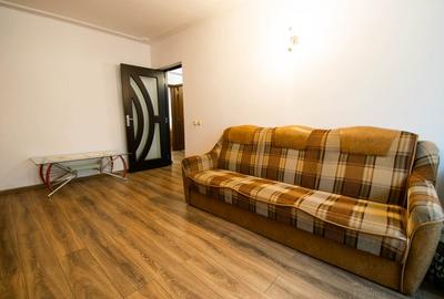 Stefanestii de Jos, 3 camere 70 mp,2 bai,centrala proprie,etaj 1/2,Comision 0% - 3