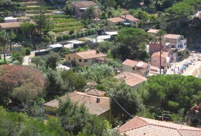 Vila de vanzare in Italia Insula Elba schimb terenuri in Romania - 10