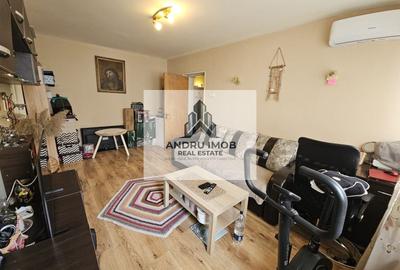 Apartament cu 3 camere semidecomandat în Dristor - 2