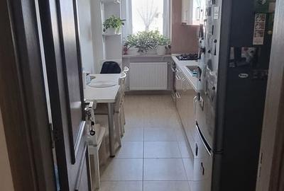 Apartament cu 2 camere decomandat în Tineretului - 2