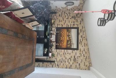 Casă cu 5 camere cu Teren 250 Mp în Central - 4