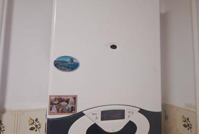 Apartament cu 3 camere decomandat în Central - 6