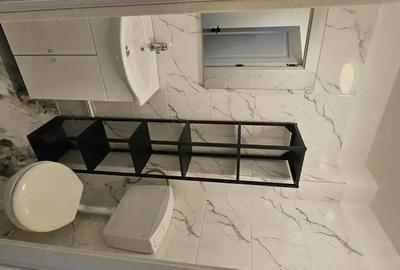 Garsonieră decomandată în Titan - 7