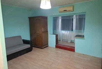 Garsonieră decomandată în Confecții - 6