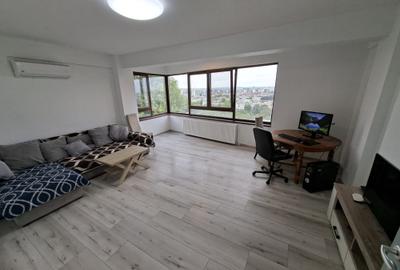 Apartament cu 2 camere decomandat, mobilat în Nicolina