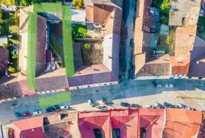 Casă cu 10 camere cu Teren 760 Mp în Central - 4