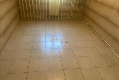 Apartament 2 camere , zona ultracentrala-Scoala nr 9 - Prima Apartament 2 camere , zona ultracentrala-Scoala nr 9 - Prima - 3