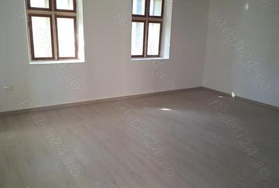 Casă cu Teren 1700 Mp în Săbed - 8