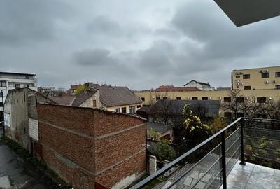 Apartament 2 camere Intim De Inchiriat Lux - 17