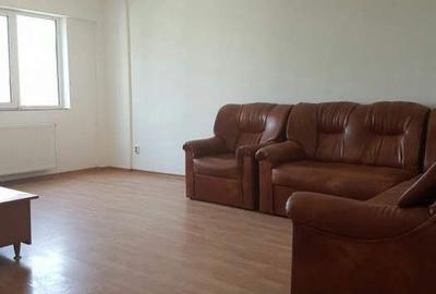 Apartament cu 3 camere decomandat în Dobroești - 1