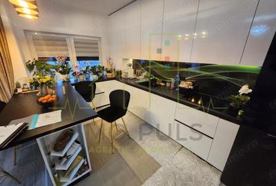 Apartament cu 3 camere decomandat în Dumbrăvița - 2