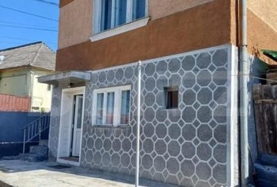 Casă cu 3 camere cu Teren 151 Mp în Turda - 9