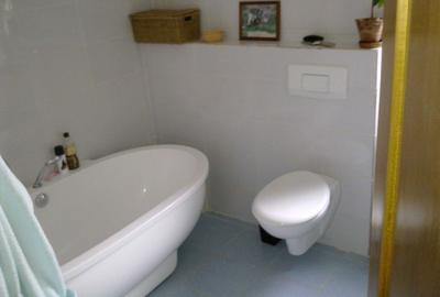 Casă cu 4 camere în Păun - 4