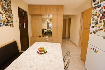 Apartament cu 3 camere decomandat în Semicentral - 4